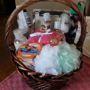 SPA GIFT BASKETS